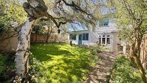 Photo 12- click for photo gallery